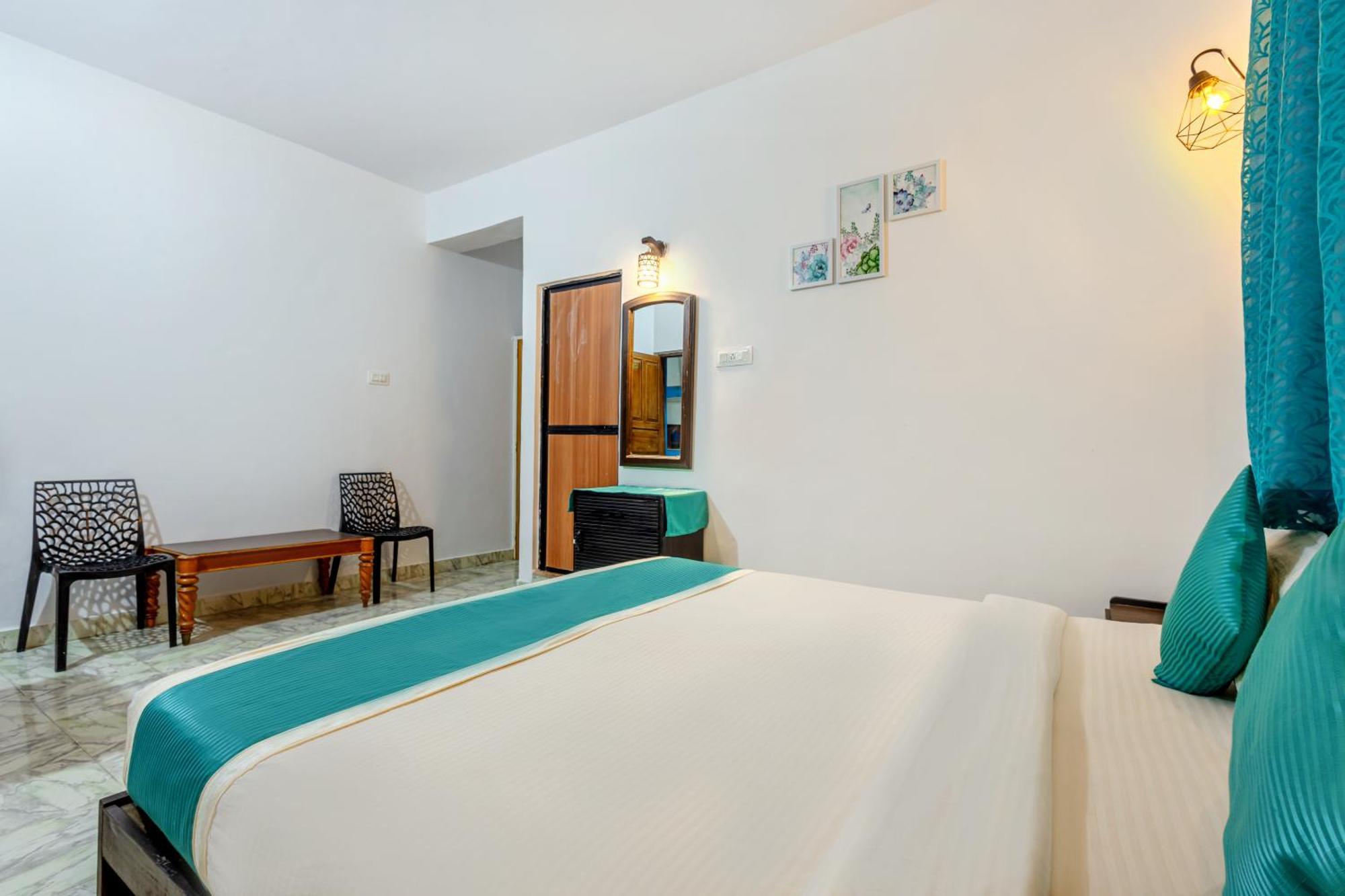 Baga Fantacia Beach Inn Calangute Rom bilde