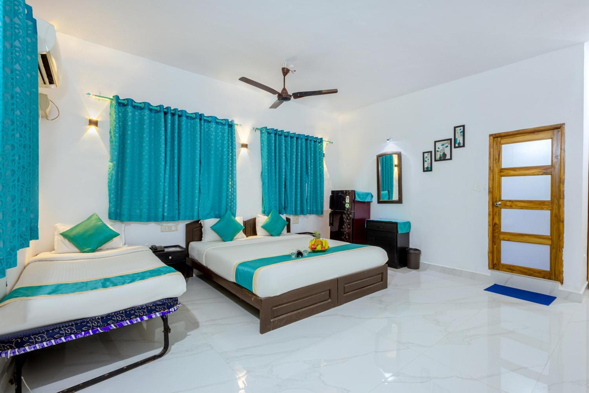 Baga Fantacia Beach Inn Calangute Rom bilde