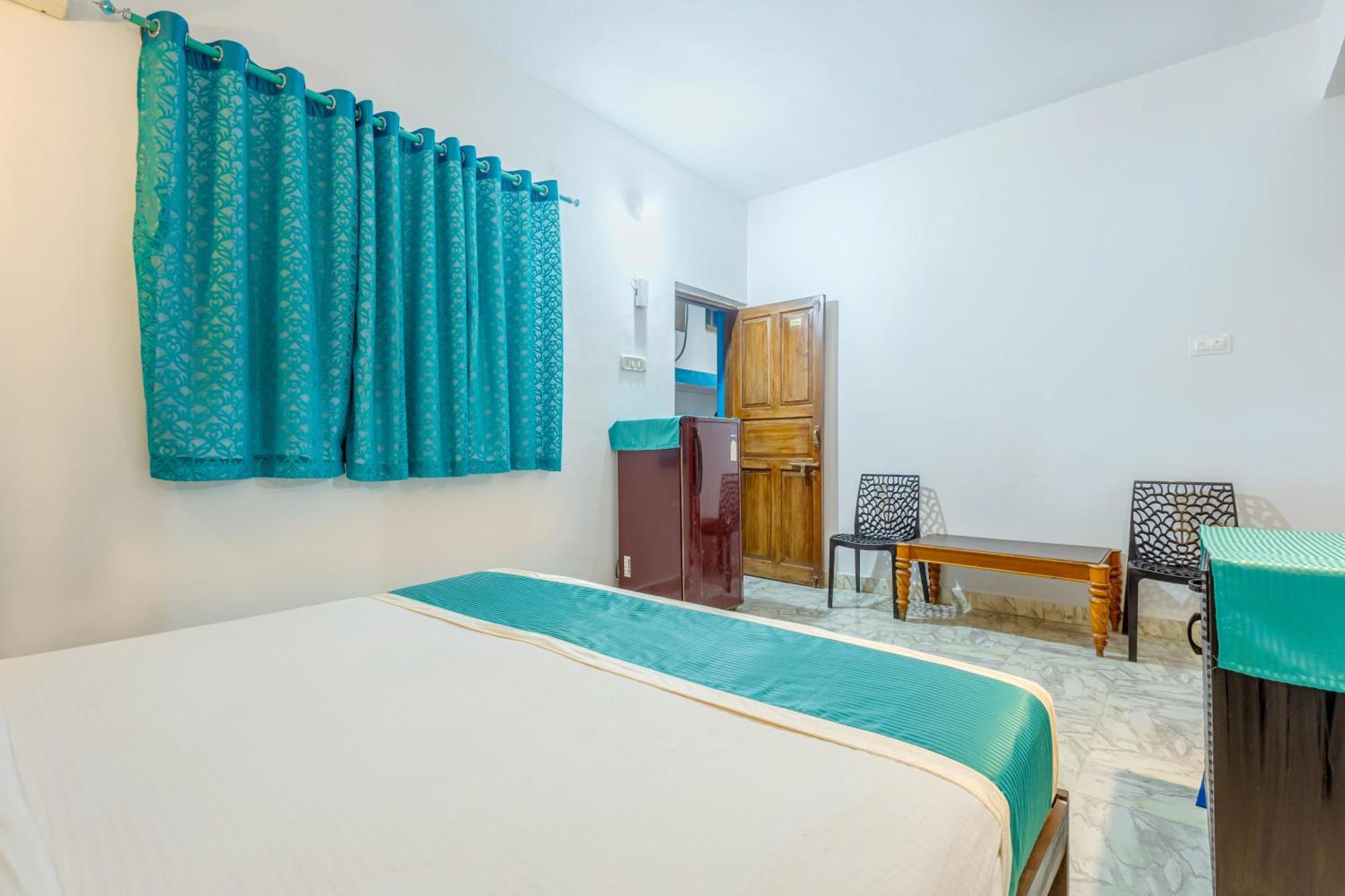 Baga Fantacia Beach Inn Calangute Rom bilde